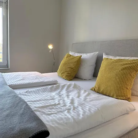 Rodehuus 5 * بوركم